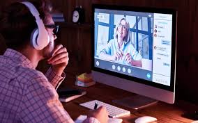 Número de alunos em graduação EaD é maior do que no presencial pela 1ª vez