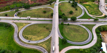 Obras da Nova 381 interditam acesso à BR-116 em Governador Valadares