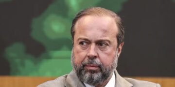 Ministro Alexandre Silveira cumpre agendas no Vale do Aço nesta Quinta-feira